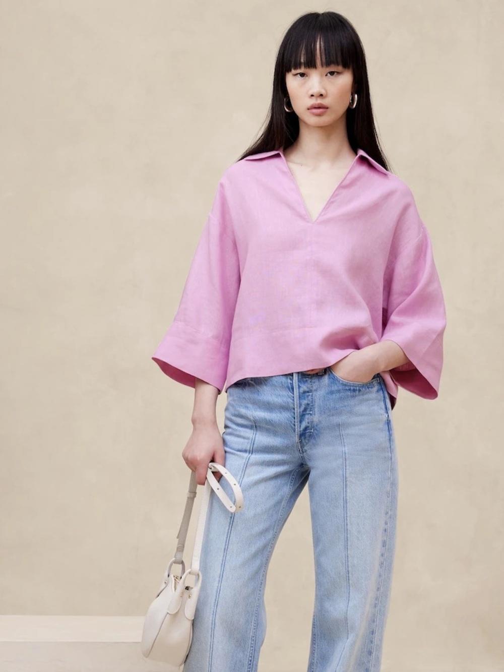Banana Republic Lavender V-Neck
Linen Top Cropped
